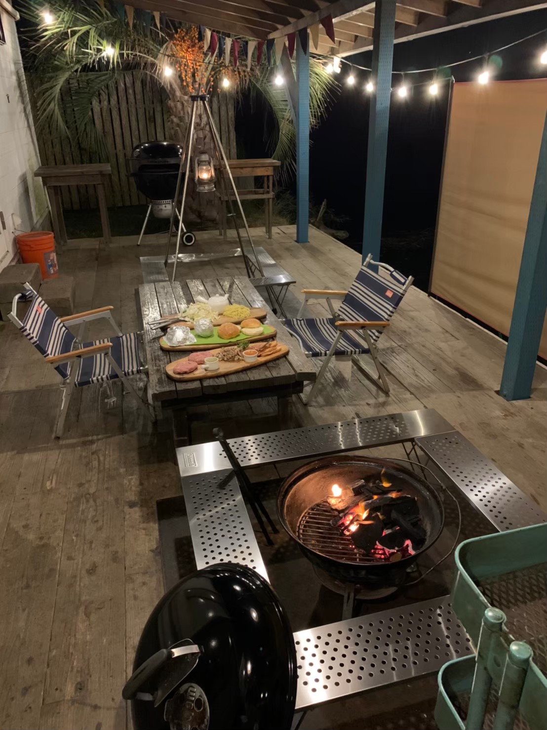 River side village Loaの夜のラナイと焚き火