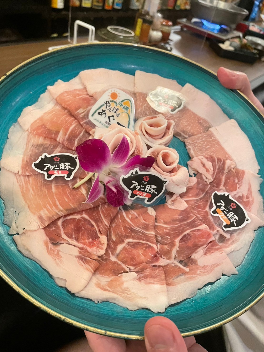 安里家で食べた山原あぐー豚のしゃぶしゃぶ肉盛り合わせ