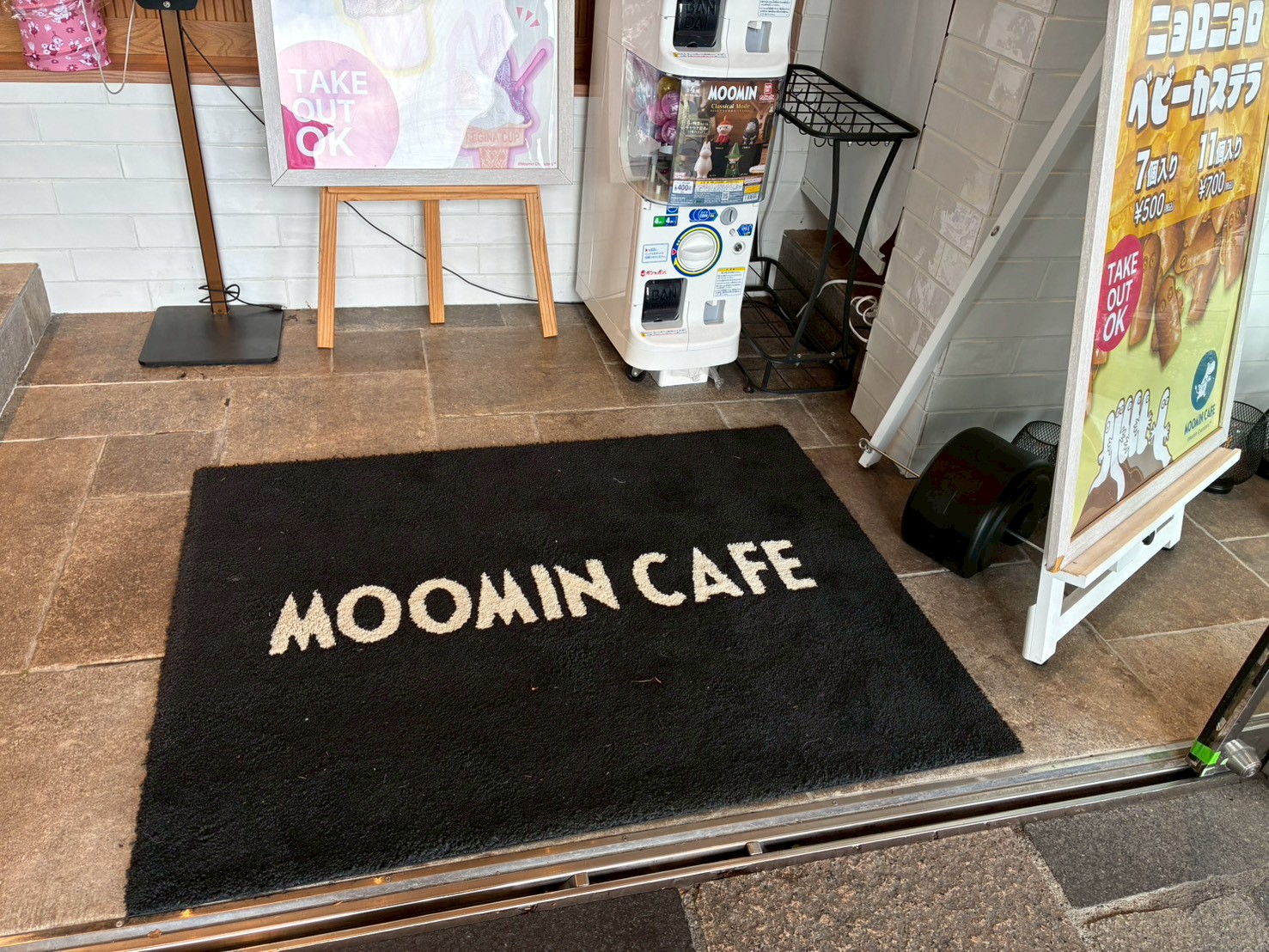 ムーミンカフェ軽井沢の入口マット