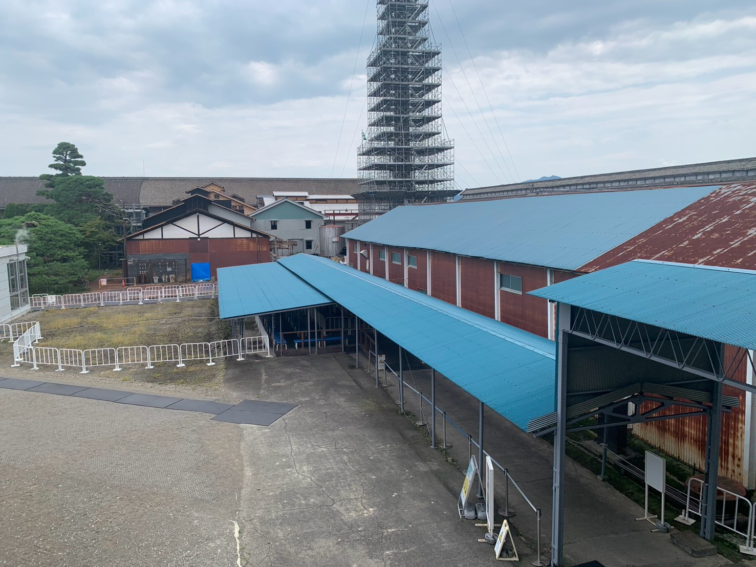 富岡製糸場の2階から見た場内